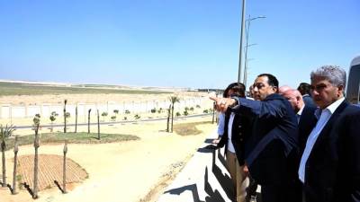 رئيس الوزراء: مطار سفنكس الدولي مركزًا محوريًا لاستقبال الوفود الرسمية والسائحين