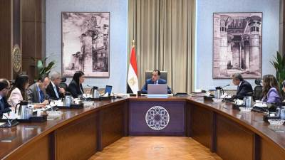 مدبولي يستعرض حوكمة الاستثمارات العامة في العام المالي 2024/2025