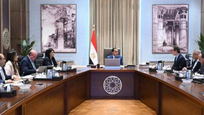 مدبولي يتابع فض التشابكات المالية بين الهيئة الوطنية للإعلام وبنك الاستثمار القومي