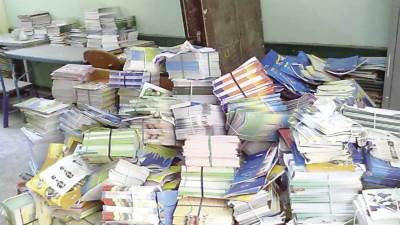 أسعار الكتب المدرسية للمدارس التجريبية للعام الدراسي 2025/2026