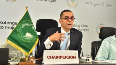 الخطيب: اتفاق وزراء التجارة الأفارقة على قواعد المنشأ للمنسوجات والسيارات