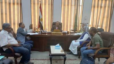 «عبد البديع» يبحث مع «المصرية للاتصالات» تعزيز قدرات الشبكة بمدينة الفيوم الجديدة