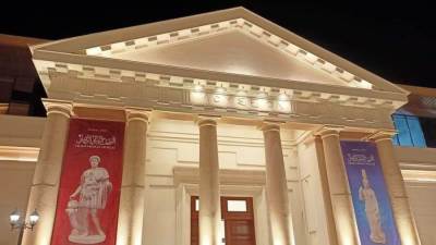 السياحة تُنفي اختفاء أو تًحطم أي قطعة أثرية بالمتحف اليوناني الروماني