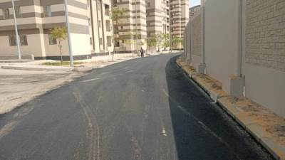 رئيس جهاز حدائق أكتوبر يوصي بسرعة استكمال طبقات الأسفلت بمشروع «فالي تاورز»