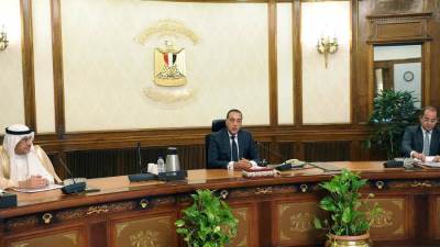 مدبولي يناقش مع وزير الدولة السعودي حزمة استثمارات سعودية في مصر