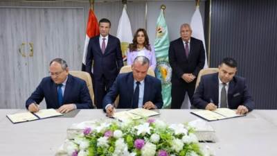  بروتوكول تعاون لإنشاء أول مركز متكامل لإنتاج الحرير الطبيعي بمدينة الخارجة