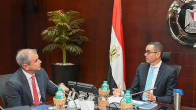 الخطيب يبحث مع "الكازار الطاقة" التعاون في مجال الطاقة المتجددة