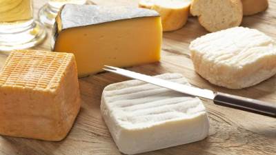 د. محاسن محمود تكتب عن الجبن بين التنوع الغذائي والفوائد الصحية