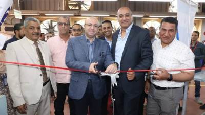 محافظ بني سويف ورئيس جهاز المدينة يتفقدان مصنع «السويسرية»