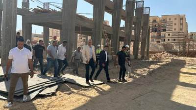 مساعدا نائبًا رئيس هيئة المجتمعات العمرانية يتفقدا مشروع الخزانات الأرضية بحدائق أكتوبر