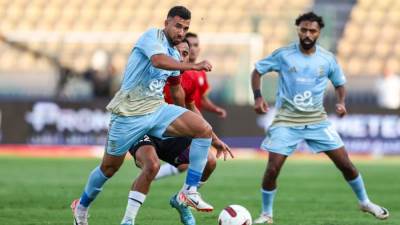 الأهلي يفوز على حرس الحدود بثلاثة أهداف لهدفين في الدوري المصري
