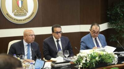 نائبا رئيس الوزراء يشهدان اجتماع مجلس إدارة الهيئة المصرية للشراء الموحد