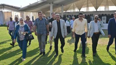 محافظ الشرقية ورئيس جهاز العاشر يتفقدان الاستعدادات النهائية لانطلاق مهرجان الخيول العربية