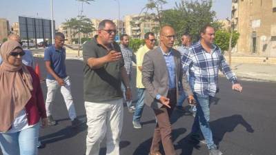 مساعد نائب رئيس هيئة المجتمعات يتفقد مشروعات المرافق بمدينة الشروق