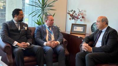 مصر والدومينيكان تبحثان تعزيز التعاون في الطيران المدني