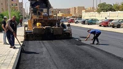 رئيس جهاز 15 مايو يتابع تنفيذ الأسفلت ورفع كفاءة الطرق بالمجاورة 34 