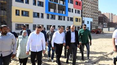 مدبولي يتفقد أعمال إنشاء المدرسة المصرية اليابانية بشبين الكوم