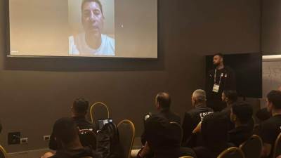 عبر الفيديو.. وزير الرياضة يدعم منتخب الشباب قبل لقاء نيوزيلندا