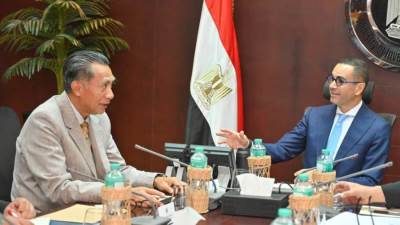 الخطيب: خطط تنفيذية ومجموعات عمل مشتركة لدعم الشراكة المصرية الإندونيسية