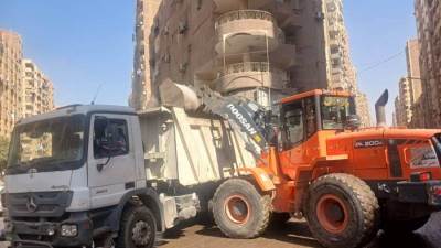 النجار: حملات موسعة لرفع الإشغالات وتحسين كفاءة النظافة بشوارع المحافظة