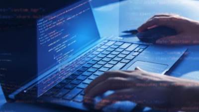 مؤسس "أمهات مصر" :البرمجة والذكاء الاصطناعي فرصة ذهبية لطلاب الثانوية