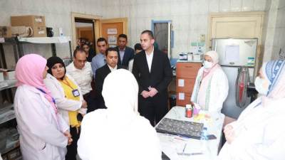 نائب وزير الصحة يتفقد عدداً من المنشآت الطبية بمحافظة دمياط