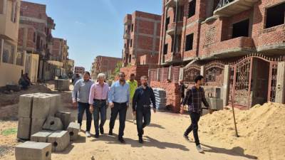 محمود مراد يشهد إطلاق التيار الكهربائي بالإسكان الاجتماعي بالعبور الجديدة 