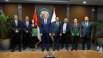 شراكة بين "فيركيم مصر" و"البترول" لإنشاء مصنع للأسمدة الفوسفاتية