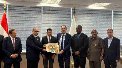 وزير الرياضة يبحث توقيع مذكرة تفاهم بين "الأنوكا" و"الأوكسا"