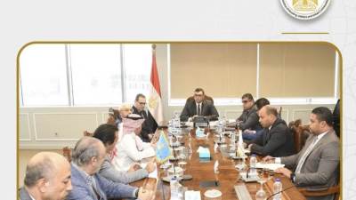 «الإسكان» والمنظمة العربية للسياحة تبحثان ضخ استثمارات في المدن الجديدة