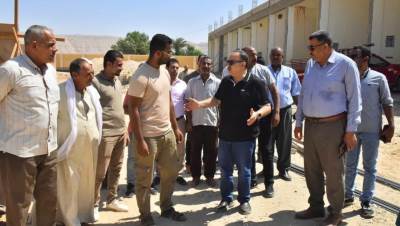 محافظ أسيوط يتابع إنشاء أول سوق حضري بالبداري