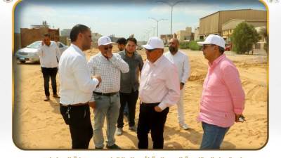 رئيس جهاز مدينة السادات يتفقد مشروعات تطوير المداخل وطريق الميناء الجاف 
