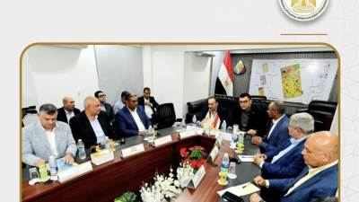 «الشربيني» ومحافظ أسيوط يتابعان مشروعات مياه الشرب والصرف الصحي بالمحافظة 