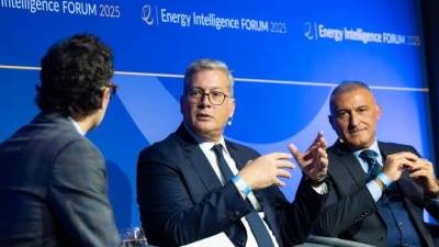 بدوي: مصر تمضي بثبات نحو تعزيز مكانتها كمركز إقليمي لتجارة الطاقة