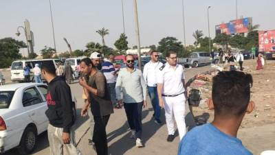 جهاز حدائق أكتوبر: ضبط سيارات نقل مخالفة وإزالة الإشغالات بالطرق والمحاور الرئيسية