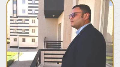 وزير الإسكان يتفقد وحدات «سكن لكل المصريين» بمدينة العاشر من رمضان 