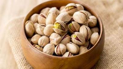 دراسة: تناول الفستق ليلاً يعزز صحة الأمعاء ويقلل الالتهابات