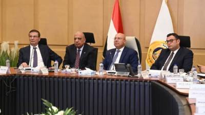 مد صلاحية تسجيل إضافات الأعلاف لـ 5 سنوات.. أبرز قرارات "الصناعة" اليوم