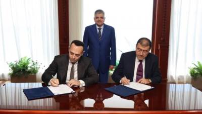 بـ2 مليار دولار.. تعاون بين “قناة السويس”و"أنكوراج" لإنشاء مجمع بتروكيماويات بالسخنة