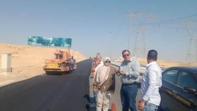 رئيس جهاز مدينة الشروق: استمرار أعمال رصف الطريق الشرقي الجديد