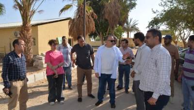 محافظ أسيوط يتابع تطوير مشروعات الإنتاج الحيواني بعرب مطير والعوامر