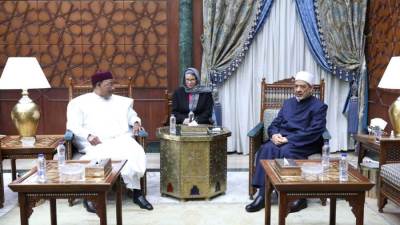 الإمام الطيب: الأزهر ومجلس حكماء المسلمين ماضيان في نشر ثقافة السلام والتعايش