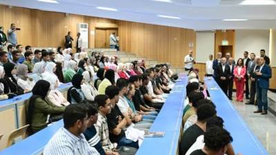 توجيه عاجل من "الحكومة" بشأن دعم الجامعة الأهلية بالسويس الجديدة