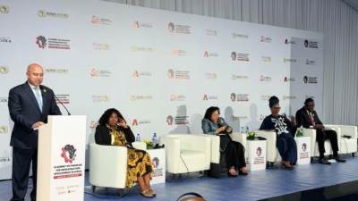 كامل الوزير: "بنك التنمية الأفريقي" تعهد بمنح مصر 2 مليون دولار.. تفاصيل