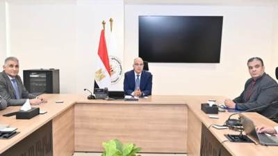 تنفيذ صوبات زراعية ومدارس حقلية للمزارعين.. تفاصيل لقاء"سويلم" بمنظمتى الفاو والايكاردا