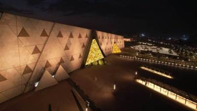 الكهرباء تدفع بـ 80 وحدة توليد متنقلة لتأمين احتفالية افتتاح المتحف الكبير