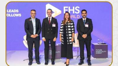 وفد «الإسكان» و«سيتي إيدج» يشاركان في قمة مستقبل الضيافة العالمية بدبي