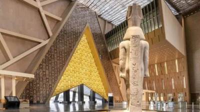 مدير الترميم بالمتحف الكبير: تدريب 150 خبيرًا لترميم 57 ألف قطعة أثرية