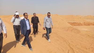 رئيس جهاز حدائق العاشر يتفقد مشروعات تطوير الطرق ورفع كفاءة البنية التحتية