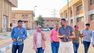 رئيس جهاز السويس الجديدة تتفقد محطة رفع مياه المنطقة الصناعية